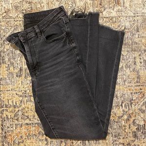 American Eagle super stretch denim